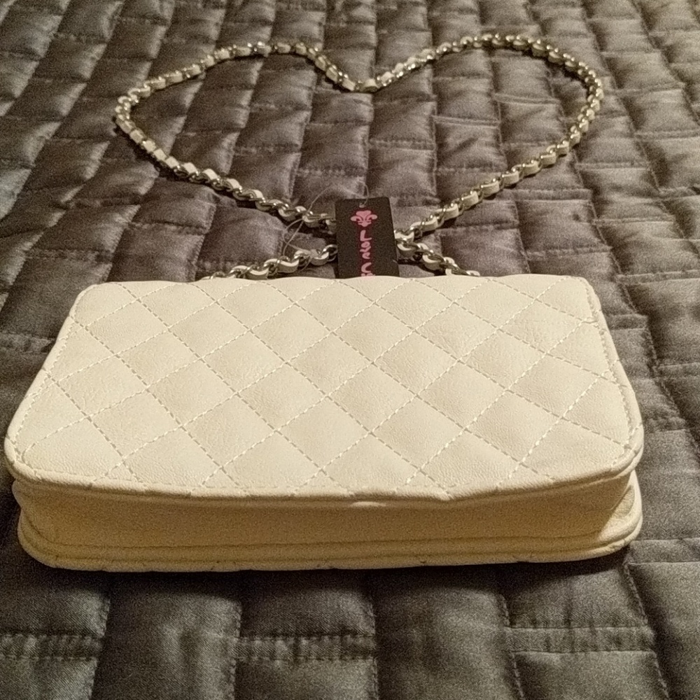 NFSG523 Love Culture Mini Cross Body Handbag-LNWT - Picture 4 of 7
